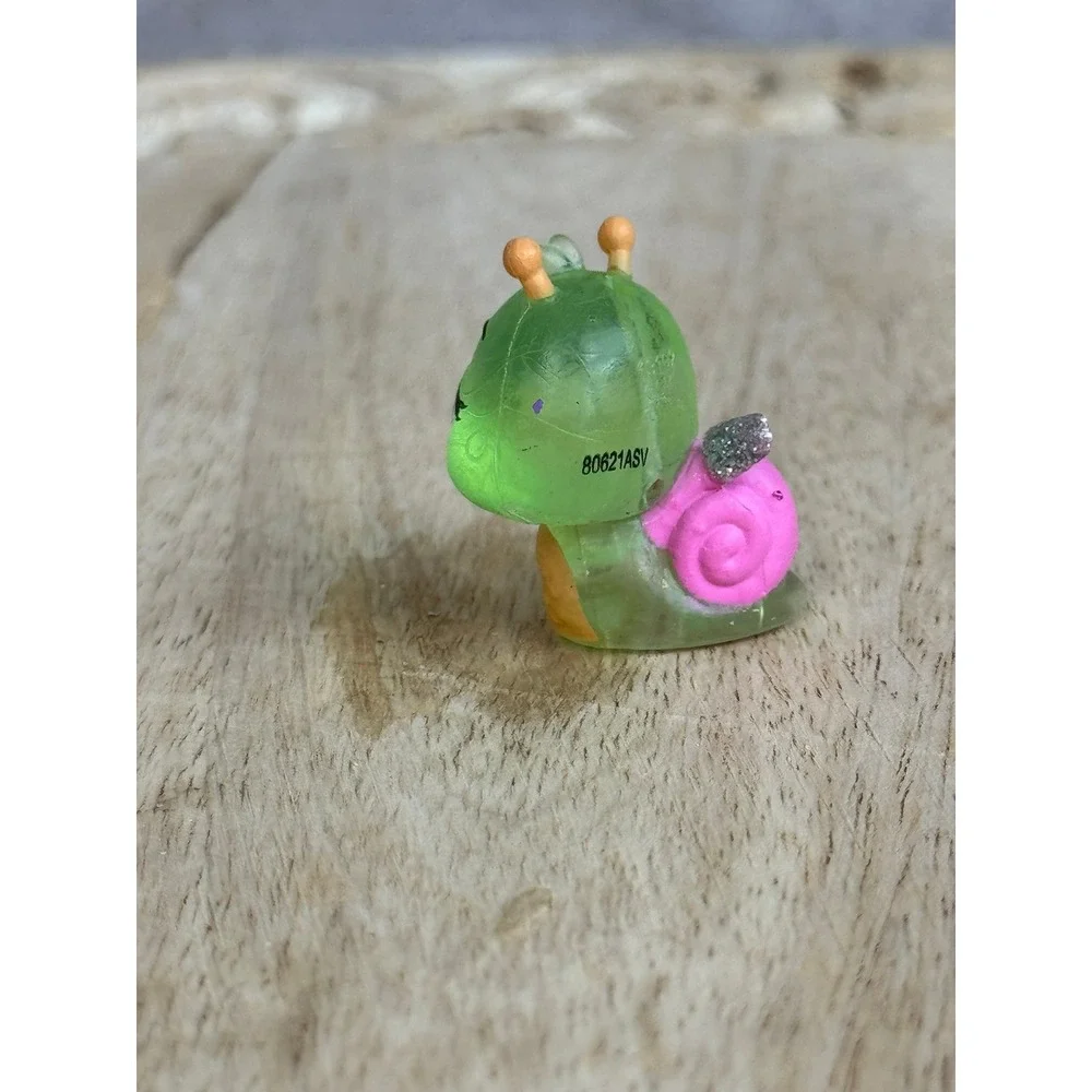 Hatchimals CollEGGtibles Snail‎ Glitter Shell Toy Kids Collectible 80621ASV